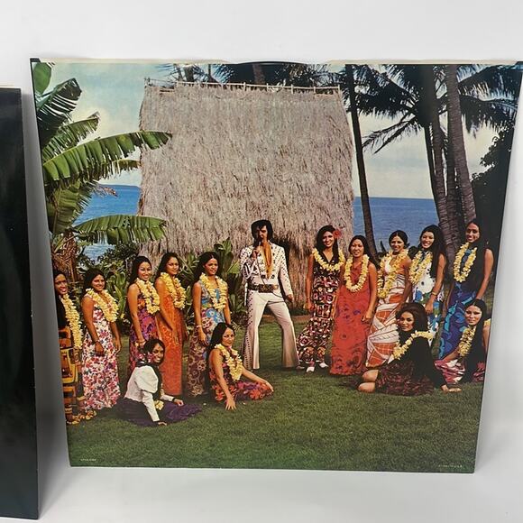 Vintage 70s Elvis Aloha from Hawaii via satellite double LP vinyl - Picture 10 of 14